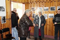 Открытие фотовыставки, посвященной 85-летию поселка Заря.
