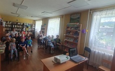 Путешествие в дикие джунгли с библиотекой! 