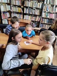 "Сказочное царство — мудрое государство" в детской библиотеке!