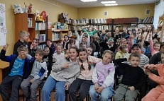 «Пусть лето звонкое смеётся!»