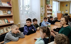 "Читаем Михасенко"